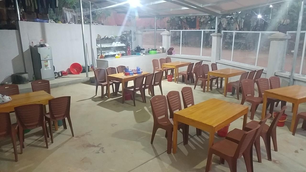 Thac Ba Family Homestay Ho To Exteriör bild
