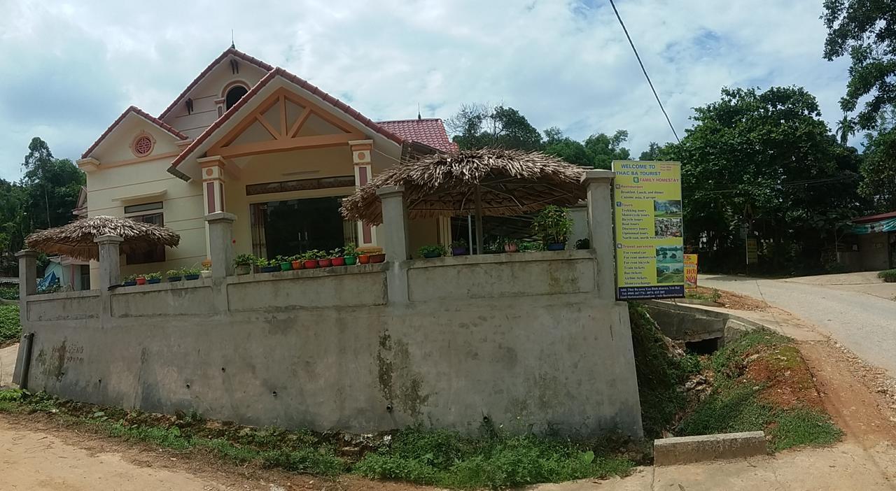 Thac Ba Family Homestay Ho To Exteriör bild