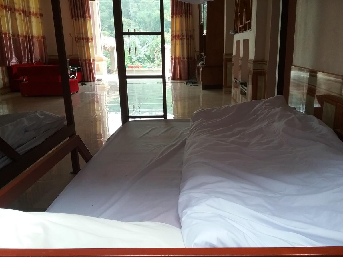 Thac Ba Family Homestay Ho To Exteriör bild