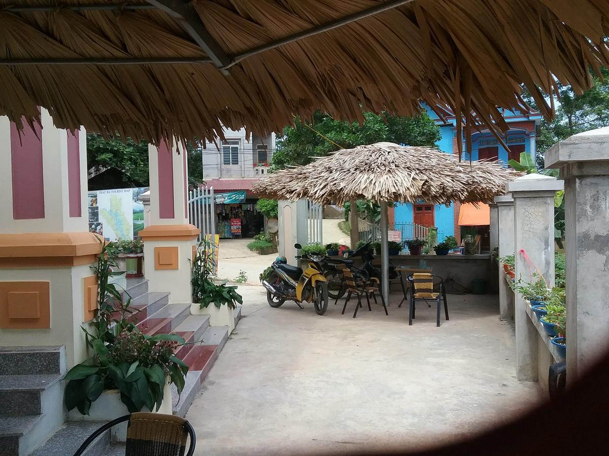 Thac Ba Family Homestay Ho To Exteriör bild