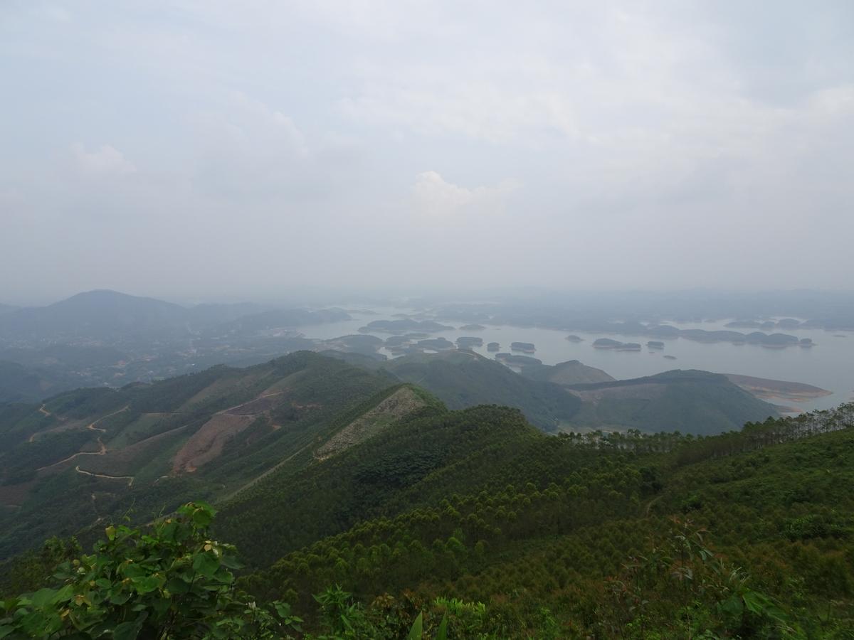 Thac Ba Family Homestay Ho To Exteriör bild