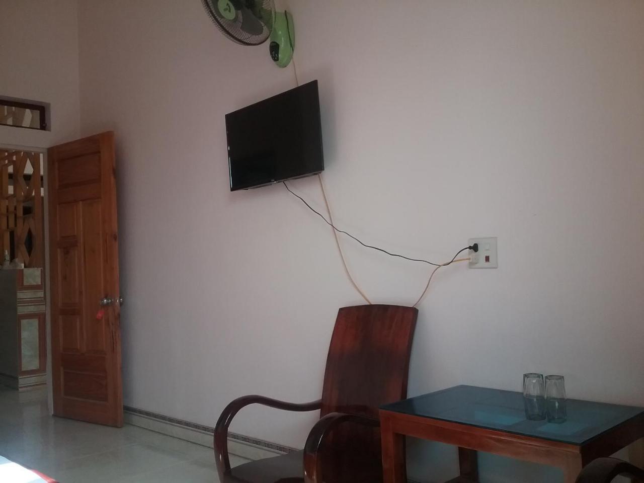 Thac Ba Family Homestay Ho To Exteriör bild